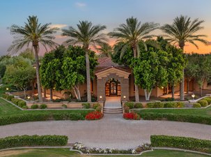 Legendary Custom Homes presents A Peoria Estate